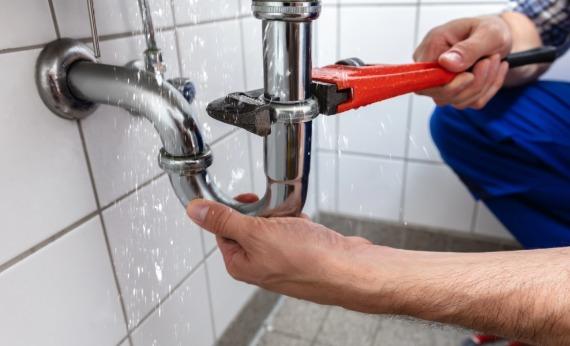 our emergency plumbing team is equipped with state-of-the-art tools and equipment to handle any situation